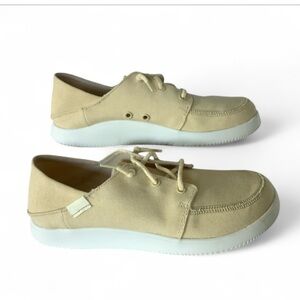 Chaco Womens Chillos Sneakers Summer Melon Casual Coastal Resort Size 7.5 NWT